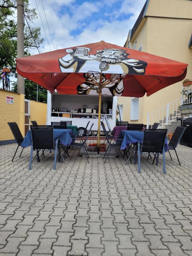 Pension Relax U Komina Františkovy Lázně エクステリア 写真